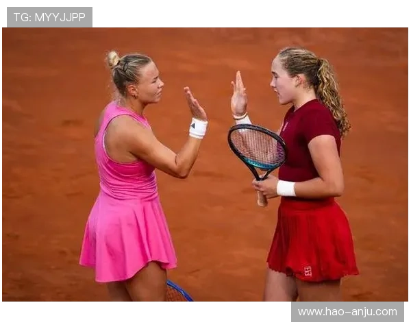 高夫直落两盘战胜保利尼 闯入网球赛决赛展现强劲实力